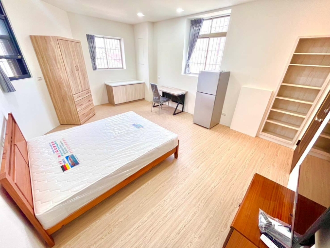 電梯大空間🍂可租補💕採光獨洗🌞衛浴開窗🌥子母車(第1張)