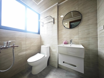 🔥東區全新套房🔥電梯陽台獨洗🔥機車位🔥近lalaport - Image 20