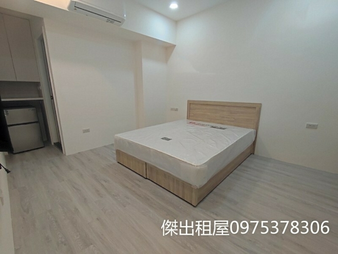 傑出租屋/桃園火車站前,稀有電梯優質套房（第2張）