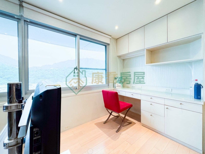 🏆信義計畫區｜象山MRT｜泳池社區高樓景觀戶（第8張）