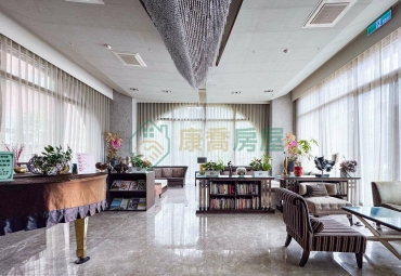 🏆信義計畫區｜象山MRT｜泳池社區高樓景觀戶（第15張）