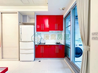 🏆信義計畫區｜象山MRT｜泳池社區高樓景觀戶（第9張）