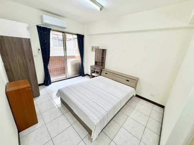 台水電可租補☆陽台獨洗☆電梯套房☆子母車（第1張）