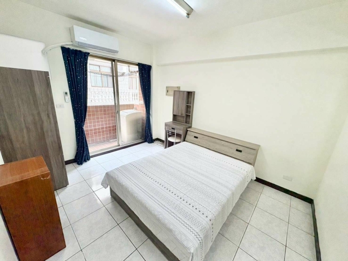 台水電可租補☆陽台獨洗☆電梯套房☆子母車（第2張）