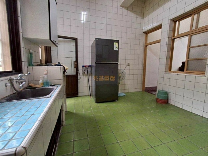 兆基社會住宅🏠鹿港5房透天附冷氣、冰箱、廚具等家具家電（第6張）