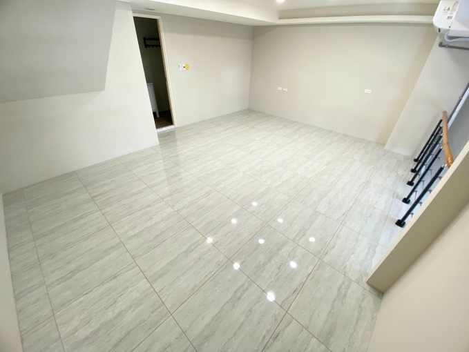 可工作室🍀樓中樓🍀電梯🍀子母車🍀陽台（第5張）