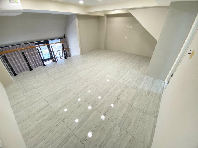 可工作室🍀樓中樓🍀電梯🍀子母車🍀陽台（第7張）