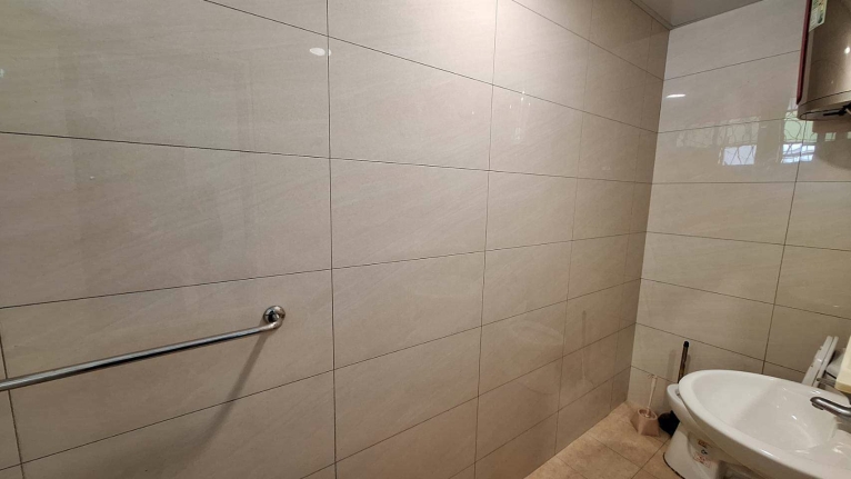 英才公園~獨洗獨曬全配套房 - Image 3