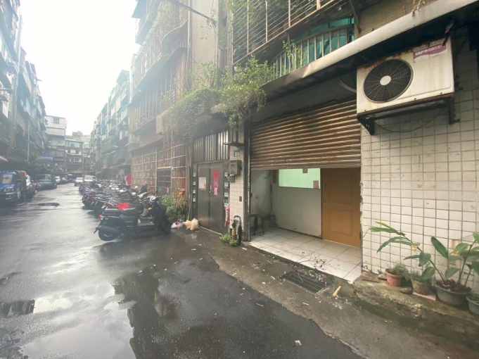 即將釋出.板橋區.近光復橋店面（第8張）