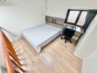 你混哪裡?我混黑眼圈⚡稀有樓中樓✨陽台獨洗⚡可租補💕近興大 忠孝夜市⚡宇你相見（第1張）