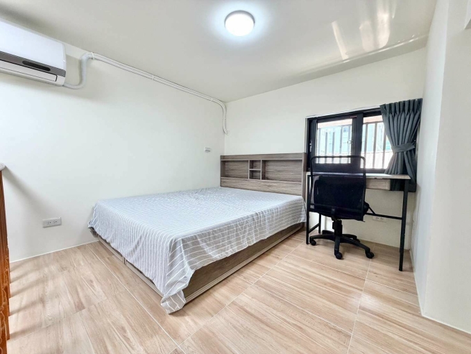 你混哪裡?我混黑眼圈⚡稀有樓中樓✨陽台獨洗⚡可租補💕近興大 忠孝夜市⚡宇你相見（第9張）