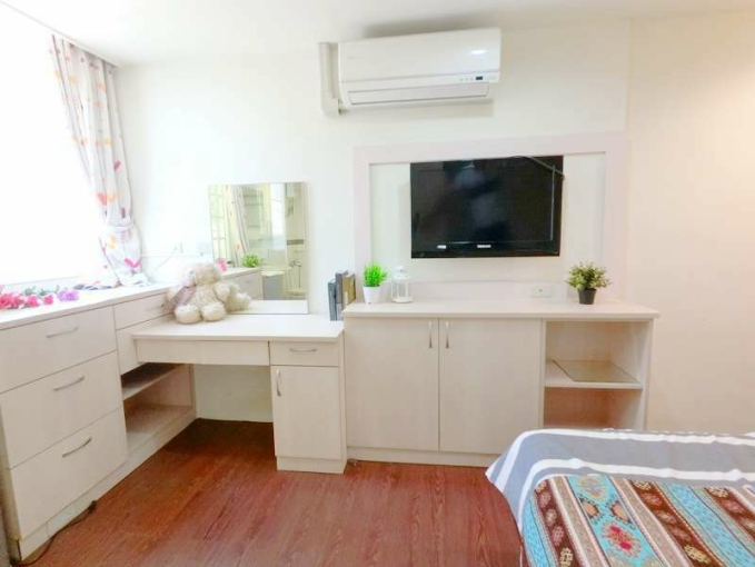 秋紅谷✔短租❤走路到遠百 - Image 3