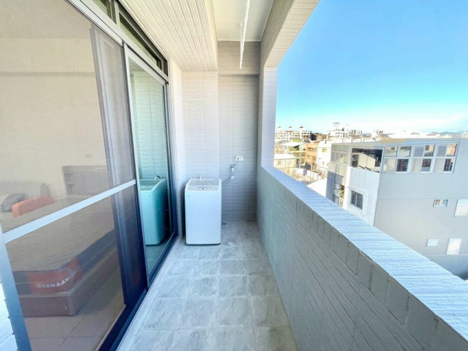 🔥潭子整棟全新🔥電梯套房🔥可雙租補🔥近洲際棒球場 - Image 2