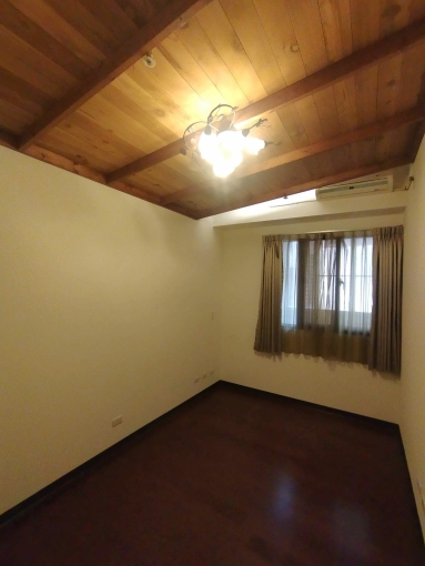 橘子🍊青玉岸🍊七期商貿中心景觀四房🍊含管平車可租補 - Image 15