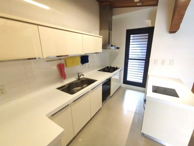 橘子🍊青玉岸🍊七期商貿中心景觀四房🍊含管平車可租補 - Image 6