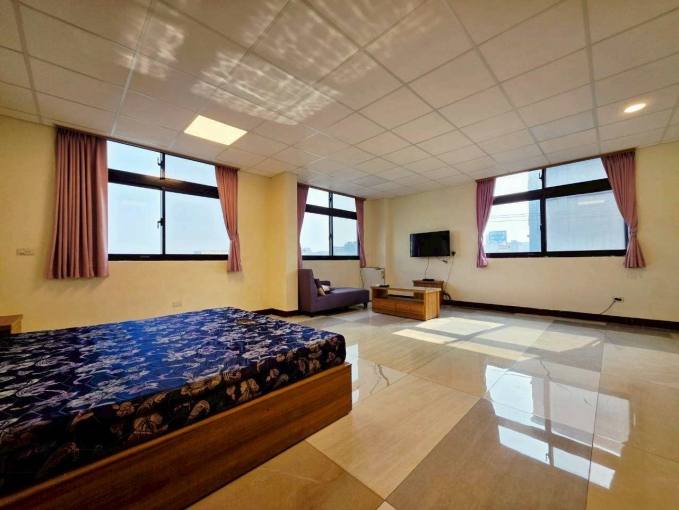 客運園區旁精美獨立套房（第4張）