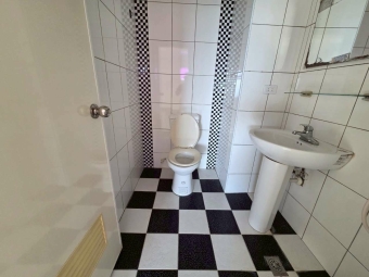 近東平國小/黃昏市場/可租補華廈 - Image 15