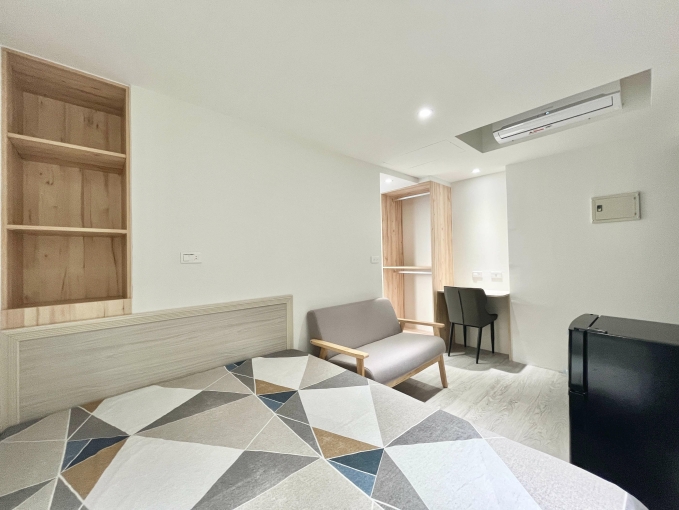 可寵物☆超新電梯套房☆採光優☆獨立洗脫烘☆飲水機＆子母車（第6張）