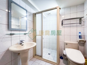 🥇大安MRT｜雙主臥3衛浴｜邊間採光明亮3+1房（第10張）