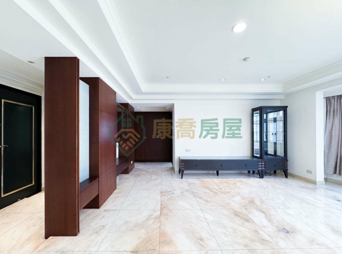 🥇大安MRT｜雙主臥3衛浴｜邊間採光明亮3+1房（第15張）