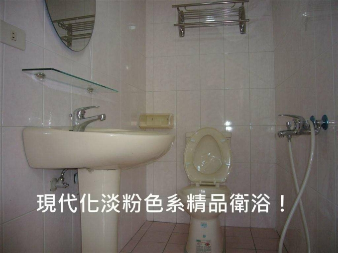 非頂樓☆全新分離冷氣+雙層冰箱☆電梯+垃圾清運+獨曬~限女生(第9張)