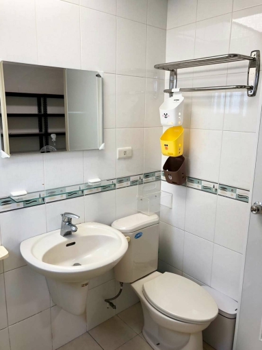 苓雅區永富街 (三多光華)公寓（第13張）