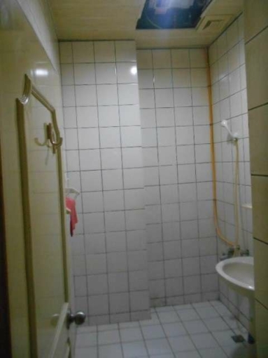 免仲介費 中原至尊大社區內1樓新網路大套房出租（第4張）