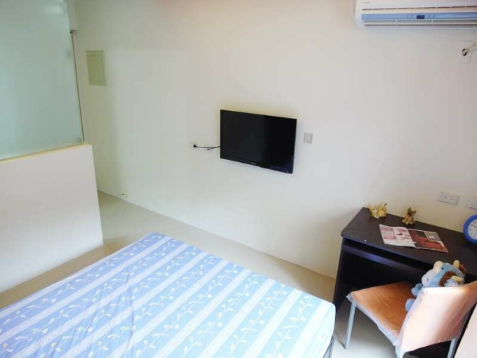 超新電梯套房*陽台獨洗曬*採光佳*（第6張）