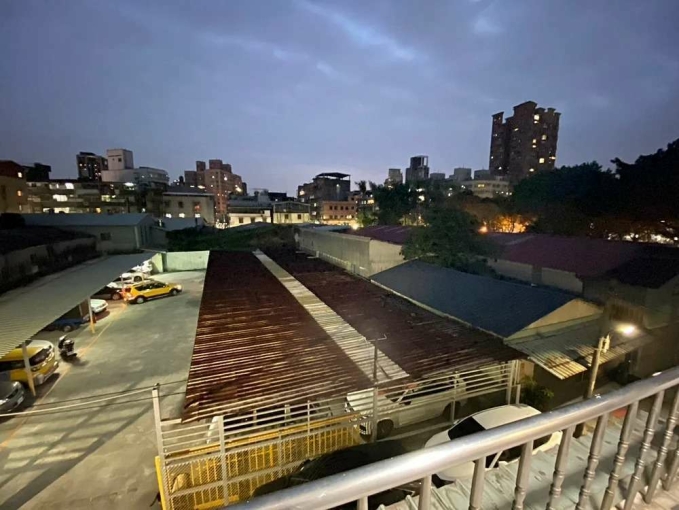 💓三和國中/徐匯中學捷運/陽台套房可租補可養寵物 - Image 8