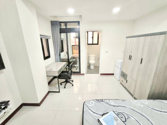 ✨超美全新😘多間可選💕電梯子母車❤️陽台獨洗曬💎飲水機😍機車位（第2張）