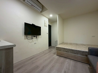 租屋找77✿中壢前站稀有採光佳,流理臺可伙,陽台獨洗!（第3張）