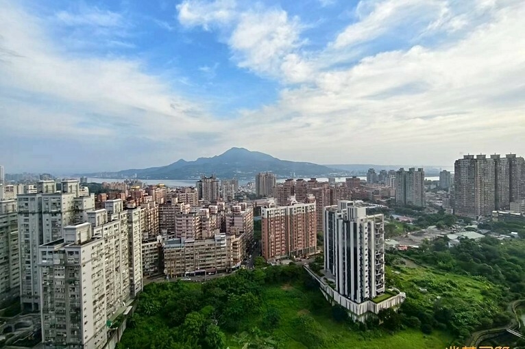 兆基社會住宅🏠近輕軌交通方便將捷之森採光三房（第14張）