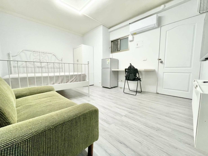 🌟走路中國醫🔥可租補✨室內機車🤩免爬梯💫 - Image 5