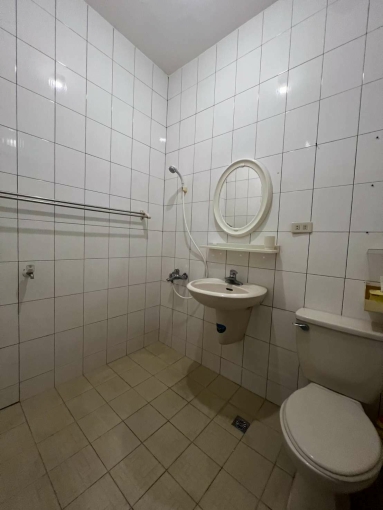 近中和環球＊6坪雅房＊中原捷運站＊冷暖氣房＊可免費使用超大公共空間（第8張）