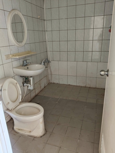 六甲透天俗俗租 - Image 4