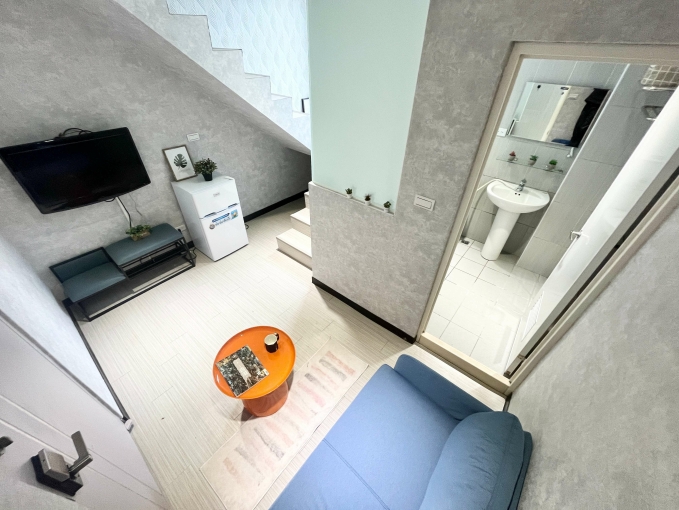 樓中樓套房@獨洗窗曬@飲水機@子母車（第3張）