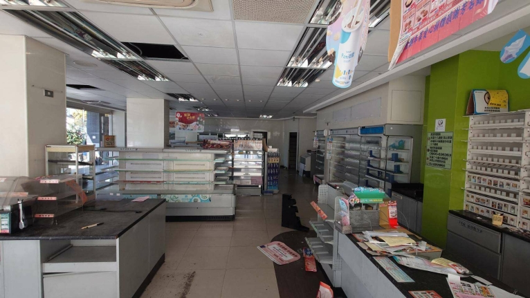 烏日三角窗店面出租（第7張）