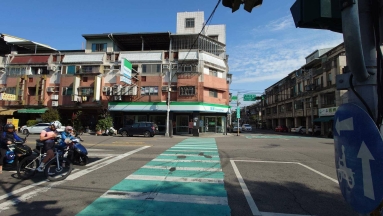 烏日三角窗店面出租（第10張）