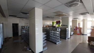 烏日三角窗店面出租（第9張）