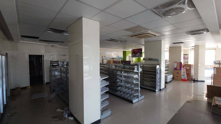 烏日三角窗店面出租（第9張）