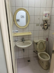 《沙鹿靜宜商圈套房》 - Image 16