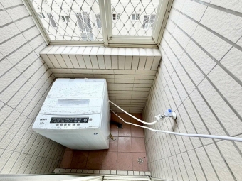 ✅近勤益大學電梯套房✅可雙租補✅獨洗曬✅含地下室機車位✅可寵物貓✅子母車✅飲水機  (堂)（第10張）