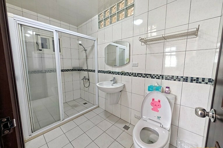 兆基社會住宅🏡頭份國中正對面三房平車可租補（第13張）