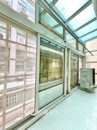 🎉金山街安靜後段/近竹科後門/一房一廳樓中樓/獨立洗衣機獨立曬衣窗台/有電梯/警衛管理/台水台電/室內機車位/獨立流理臺可開伙🎉（第5張）