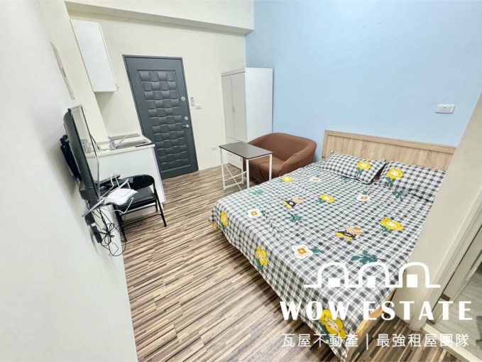 陽台獨洗🍀可租屋補助🍀流理台🍀電磁爐🍀可戶籍🍀室內機車位🍀子母車🍀管理員（第1張）