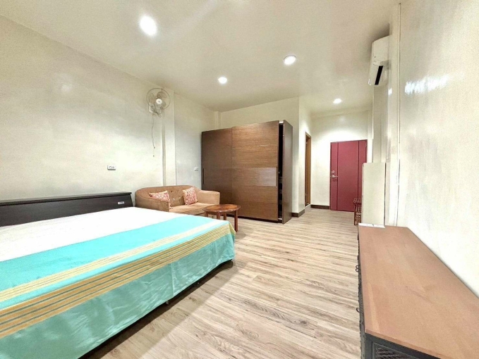 珍珠奶茶不要珍珠✨陽台獨洗✨可租補💕近水湳 中央公園⚡宇你相見（第4張）