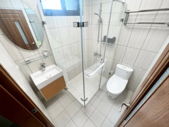 🔥大里整棟全新🔥電梯可租補🔥飲水機子母車🔥近青年高中 - Image 12