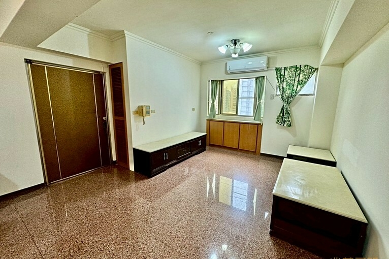 兆基社會住宅🏠友善屋源🧡中正豪門/有電梯/可寵租補入籍(第1張)