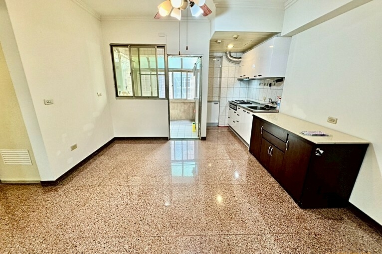 兆基社會住宅🏠友善屋源🧡中正豪門/有電梯/可寵租補入籍(第2張)