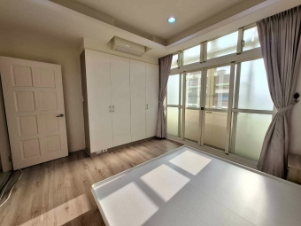 整棟美裝潢💎店面+樓上住家💎可營登 六房大空間💎 - Image 18